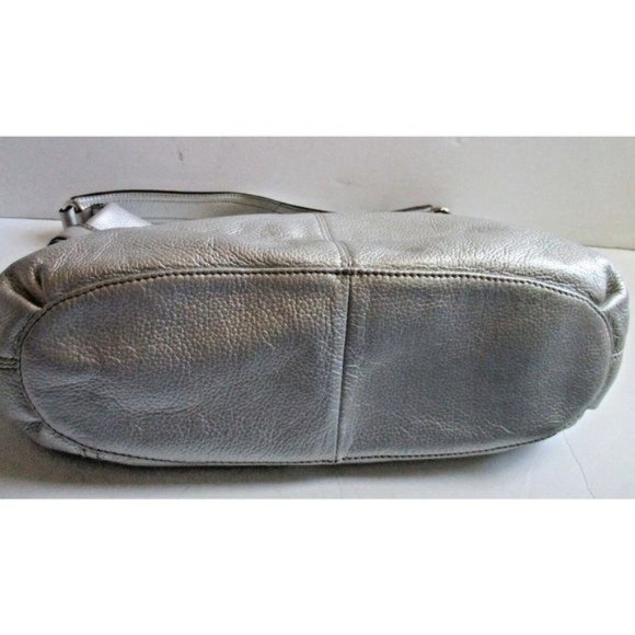 Tignanello Silver Pebbled Oversized Hobo Buttery Soft Leather Shoulder Bag - Picture 5 of 10